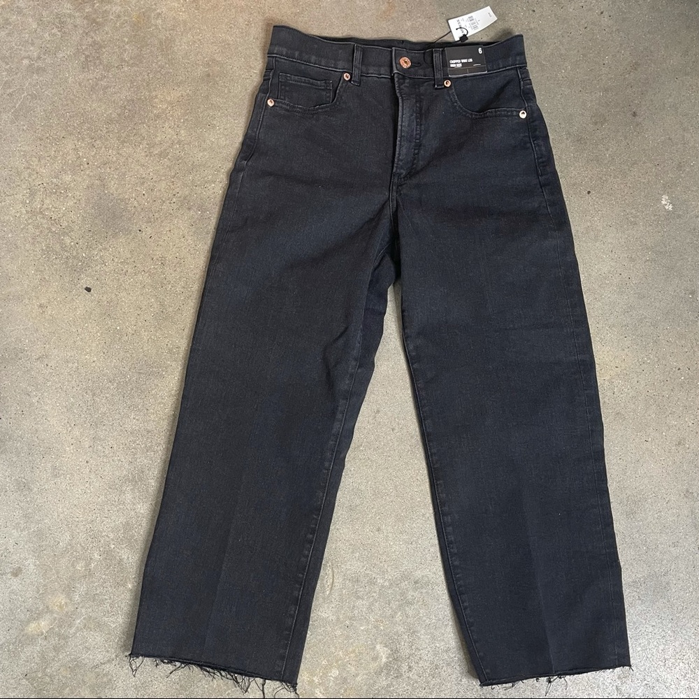 HIGH RISE CROPPED RAW HEM WIDE LEG BLACK JEANS